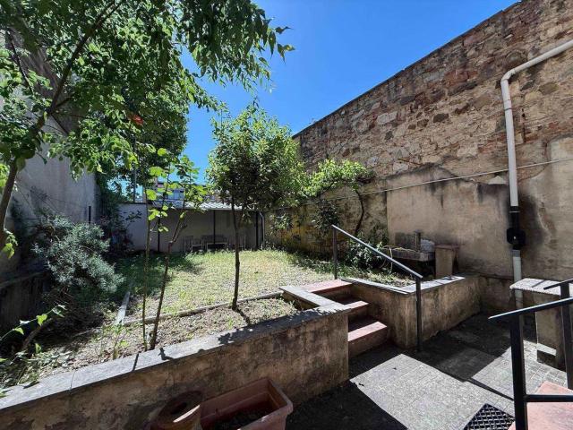 Villetta indipendente in affitto di 146 m² in Via Reginaldo Giuliani, 463