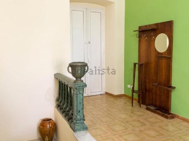Villetta indipendente in affitto di 150 m²