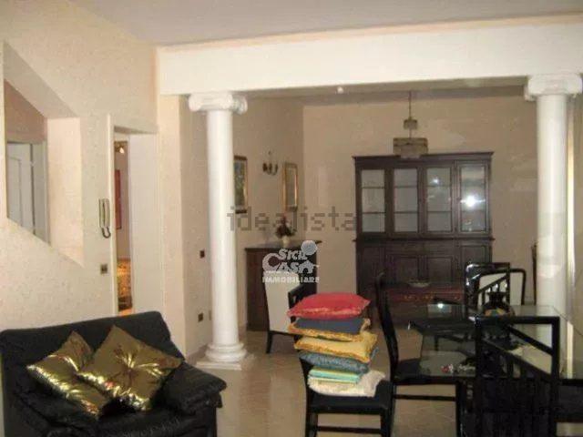 Villetta indipendente in affitto di 150 m²