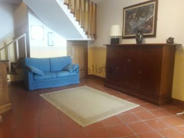 Villetta indipendente in affitto di 150 m² in Via Enrico Fermi