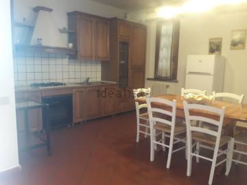 Villetta indipendente in affitto di 150 m² in Via Enrico Fermi