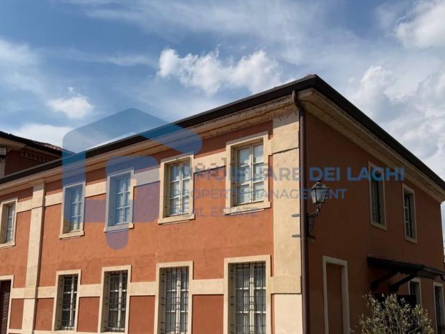 Villetta indipendente in affitto di 150 m² in Via Roma