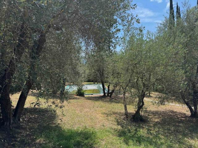 Villetta indipendente in affitto di 180 m²