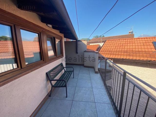 Villetta indipendente in affitto di 180 m² in Via Maggiore, 2