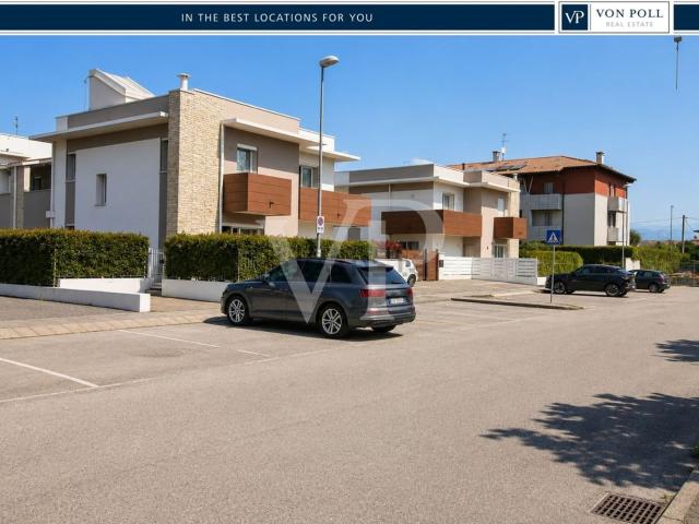 Villetta indipendente in affitto di 194 m² in Via Santa Rita