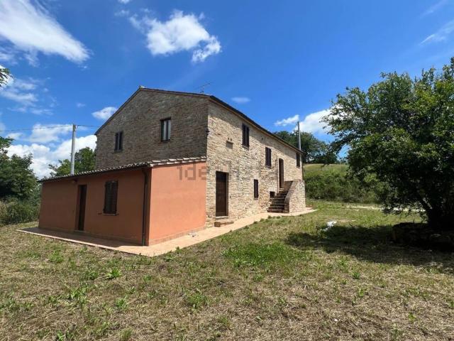 Villetta indipendente in affitto di 200 m² in Contrada Valle Corvone