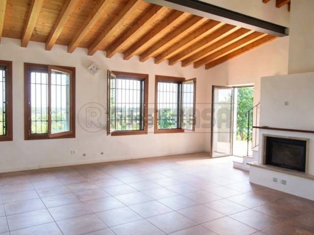 Villetta a schiera in affitto di 204 m² in Via Commenda