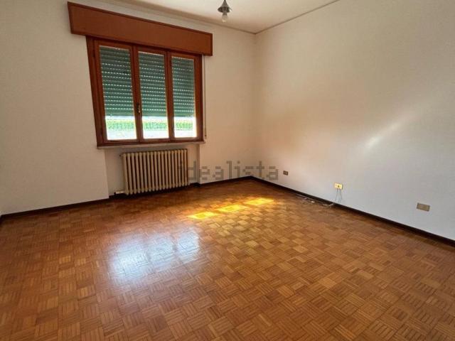 Villetta indipendente in affitto di 230 m²