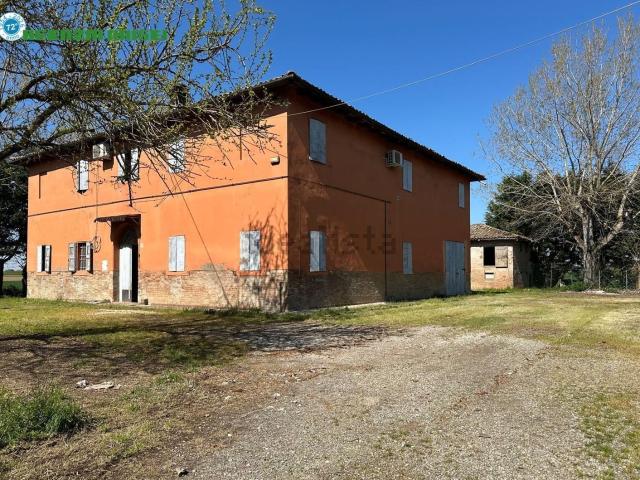 Villetta indipendente in affitto di 240 m² in Via Argini, 13