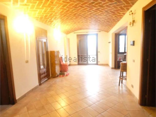 Villetta indipendente in affitto di 300 m² in Via Valle, 13