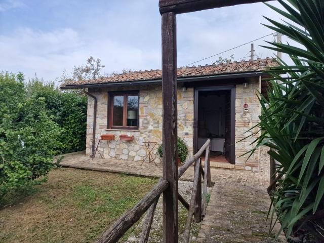 Villetta indipendente in affitto di 35 m² in Strada del Fondo
