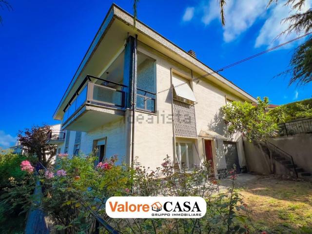 Villetta indipendente in vendita di 400 m²