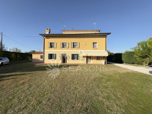 Villetta indipendente in vendita di 400 m²