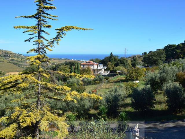 Villetta indipendente in vendita di 400 m²