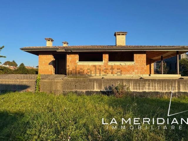 Villetta indipendente in vendita di 400 m²