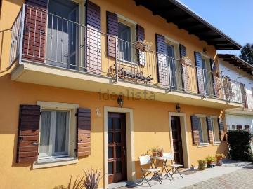 Villetta indipendente in vendita di 400 m² in Via Casalino, 25