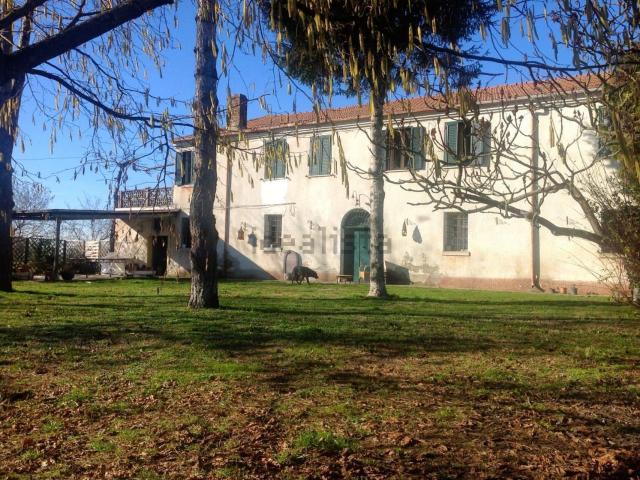 Villetta indipendente in vendita di 400 m² in Via Aldo Chiorboli, 41