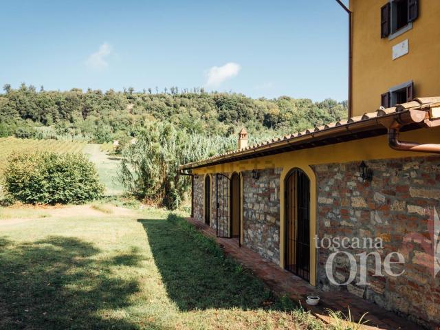 Villetta indipendente in vendita di 400 m² in Via delle Case Nuove