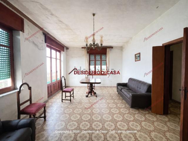 Villetta indipendente in vendita di 400 m² in Via Iliti, 17