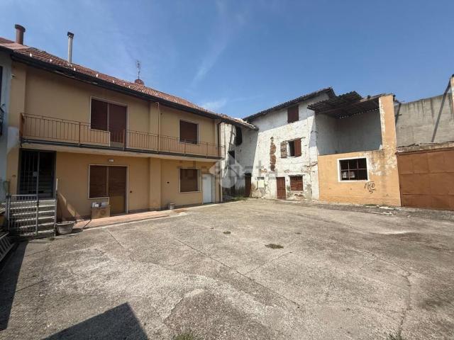 Villetta indipendente in vendita di 400 m² in Via Monte San Michele, 54