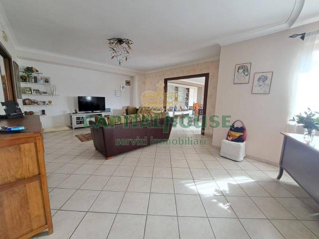 Villetta indipendente in vendita di 400 m² in Via Nola, 36