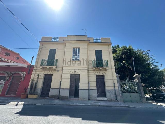 Villetta indipendente in vendita di 400 m² in Via Nazionale Vigliatore, 147