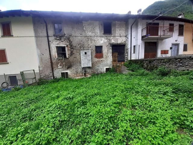 Villetta indipendente in vendita di 400 m² in Via s.Antonio