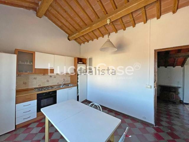Villetta indipendente in vendita di 400 m² in Via San Marco, 55100