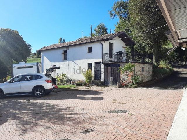 Villetta indipendente in vendita di 400 m² in Via Serramazzoni Prignano