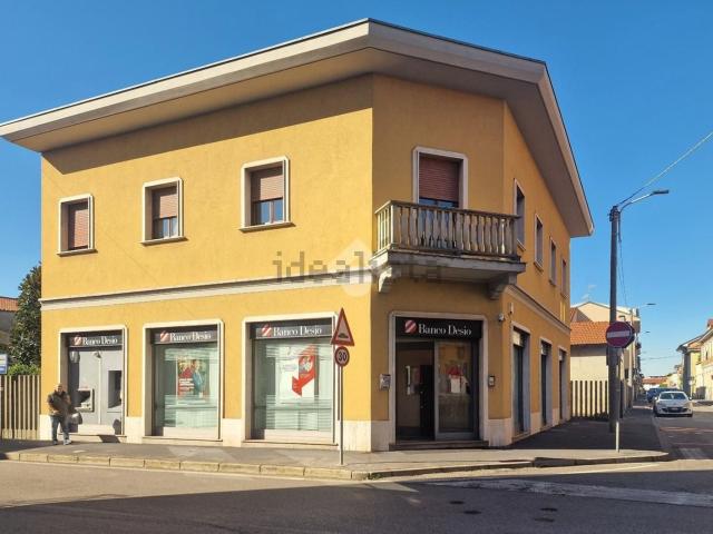 Villetta indipendente in vendita di 400 m² in Via Silvio Pellico, 46