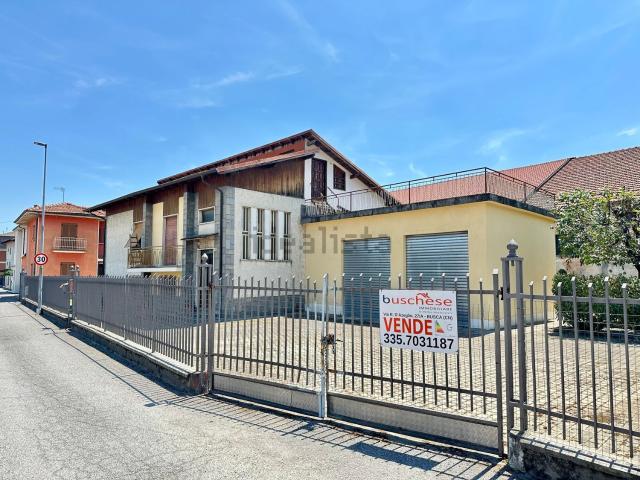 Villetta indipendente in vendita di 400 m² in Via Silvio Pellico, 6