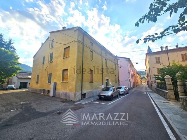 Villetta indipendente in vendita di 400 m² in Via Roma, 42