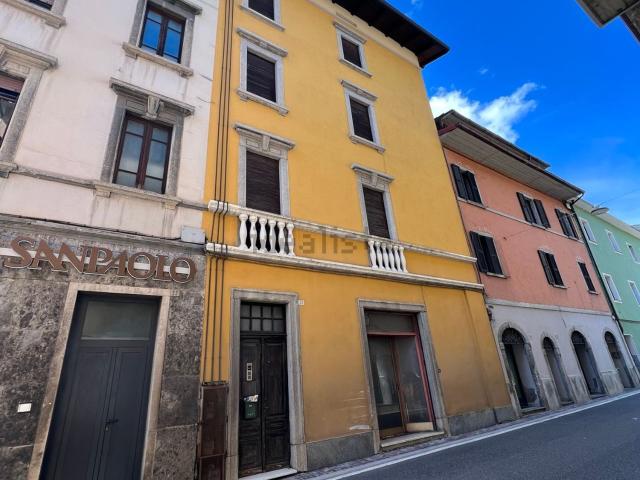 Villetta indipendente in vendita di 400 m² in Via Roma