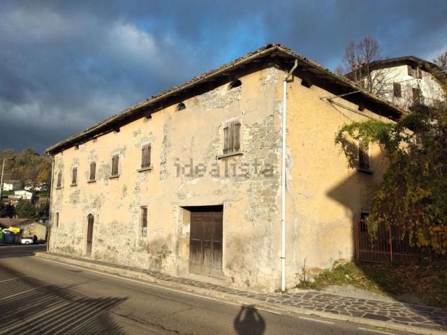 Villetta indipendente in vendita di 400 m² in Via Roma