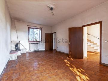 Villetta indipendente in vendita di 400 m² in Via Vecchia Fiorentina II Tronco