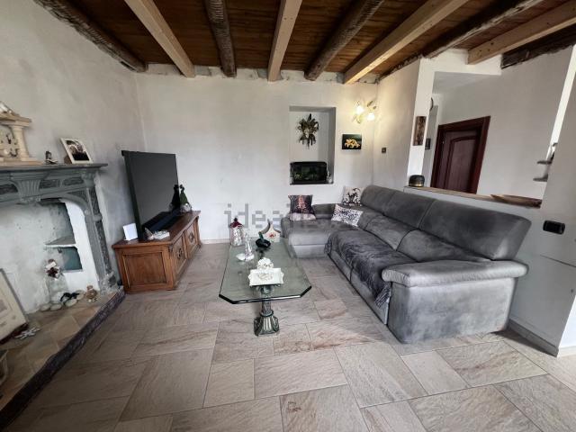 Villetta indipendente in vendita di 403 m²