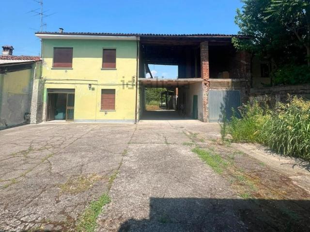 Villetta indipendente in vendita di 403 m² in Via Valfogliata, 9