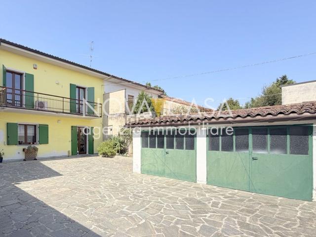 Villetta indipendente in vendita di 405 m²