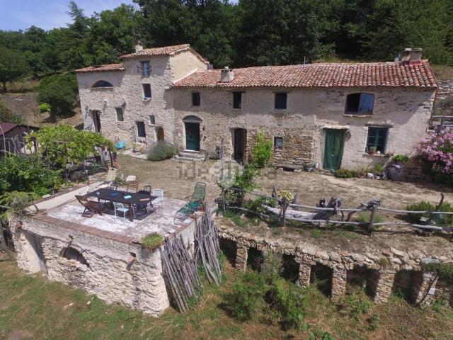 Villetta indipendente in vendita di 405 m²