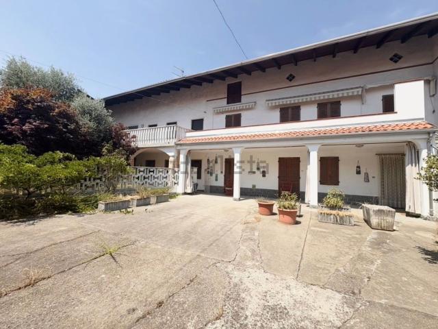 Villetta indipendente in vendita di 405 m² in Via Perinotti, 3