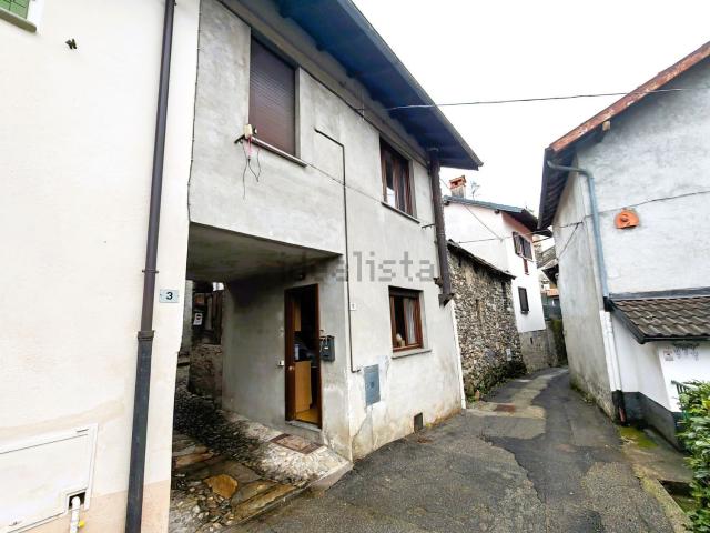 Villetta indipendente in vendita di 40 m² in Via per Gignese, 48