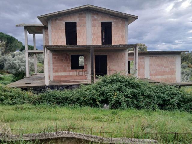 Villetta indipendente in vendita di 410 m² in Via San Giovanni Piani