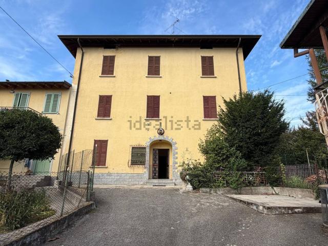 Villetta indipendente in vendita di 410 m² in Via Vittorio Barzoni, 2