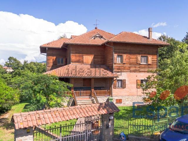 Villetta indipendente in vendita di 410 m² in Località Casone, 97