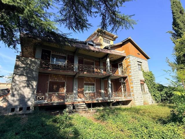 Villetta indipendente in vendita di 410 m² in Strada Statale 7
