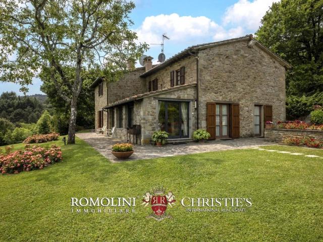 Villetta indipendente in vendita di 411 m²