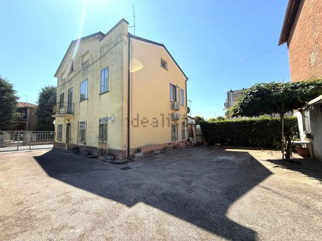 Villetta indipendente in vendita di 412 m²