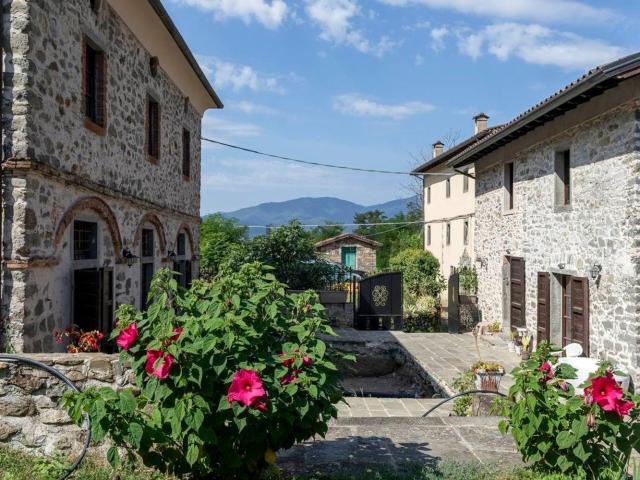 Villetta indipendente in vendita di 412 m²