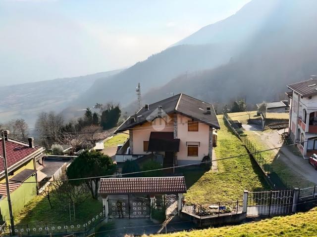 Villetta indipendente in vendita di 412 m² in Via pedena, 4