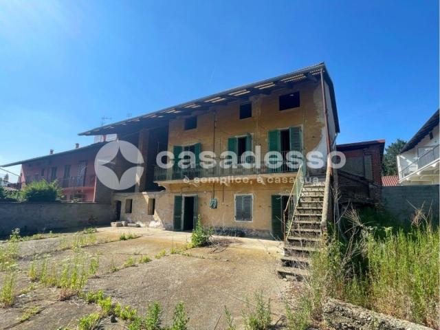 Villetta indipendente in vendita di 419 m² in Via Roma, 28